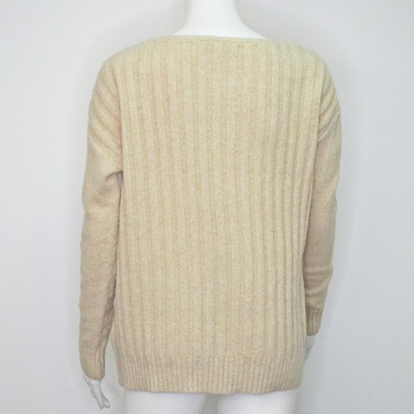 Gap Design & Crafted Ribbed Knit V Neck Sweater - Picture 4 of 5